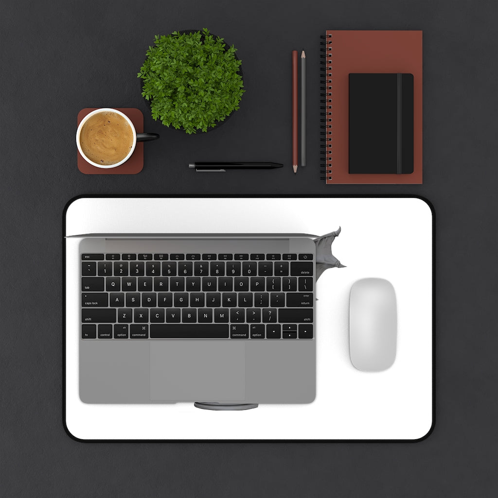 Silvanny Desk Mat